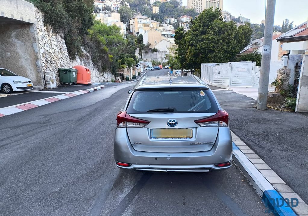 2015' Toyota Yaris טויוטה אוריס photo #2