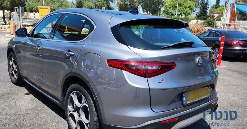 2018' Alfa Romeo Stelvio אלפא רומיאו סטלויו photo #5