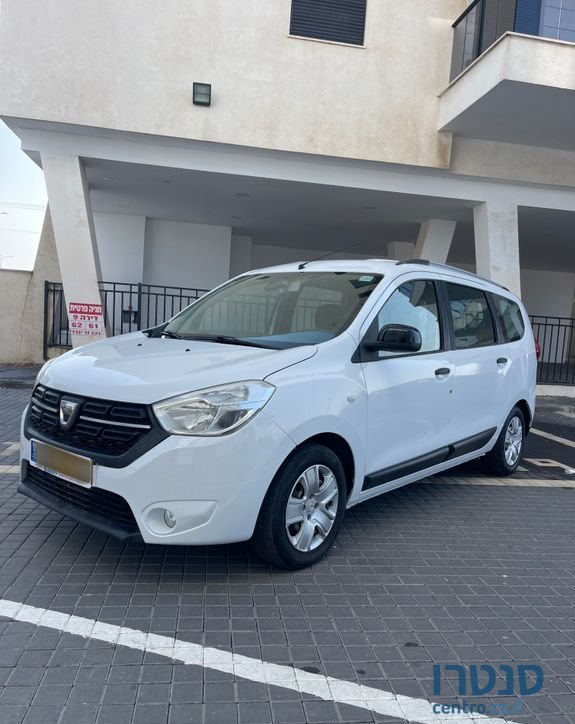 2019' Dacia Lodgy דאצ'יה לודג'י photo #1