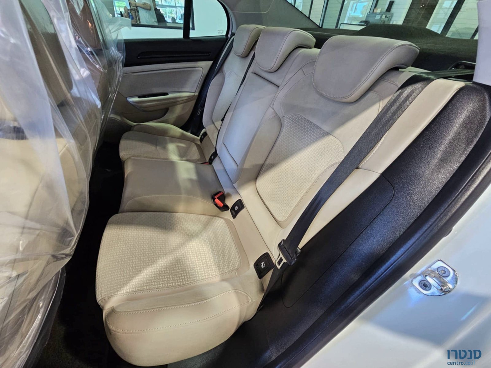 2021' Renault Megane photo #6