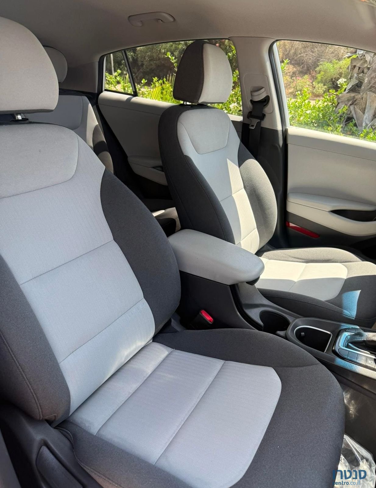 2020' Hyundai Ioniq יונדאי איוניק photo #1