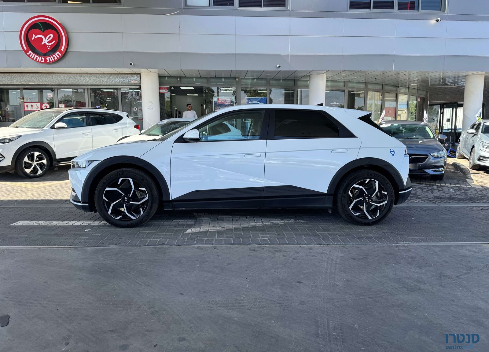 2022' Hyundai Ioniq 5 יונדאי איוניק 5 photo #4