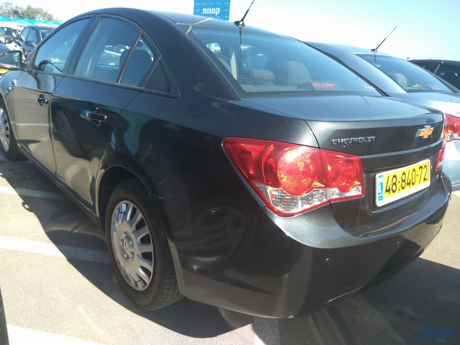 2011' Chevrolet Cruze photo #5