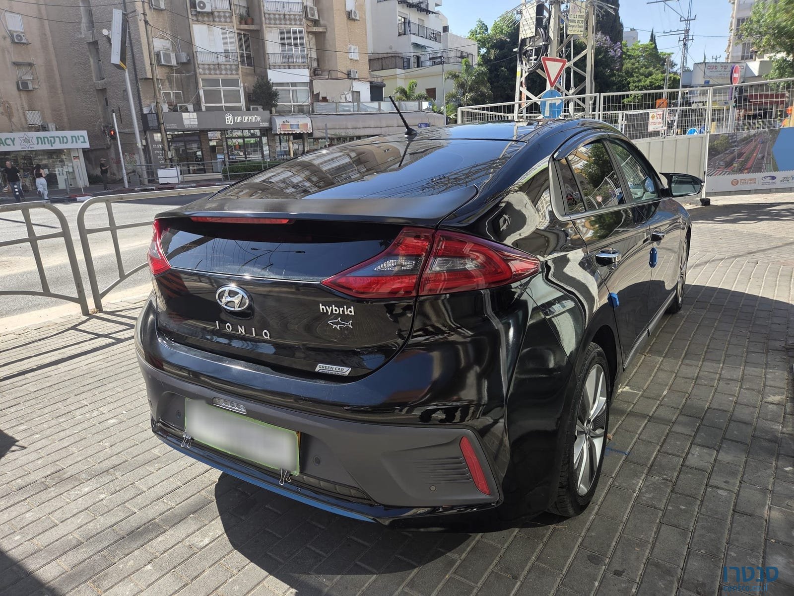2018' Hyundai Ioniq photo #4