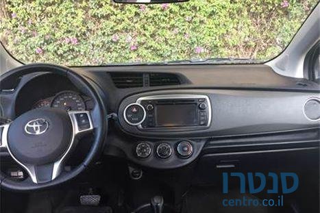 2014' Toyota Yaris טויוטה יאריס photo #1