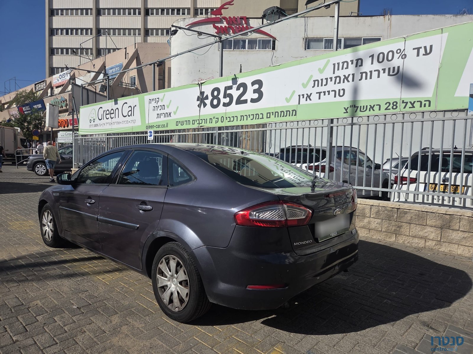 2011' Ford Mondeo photo #5