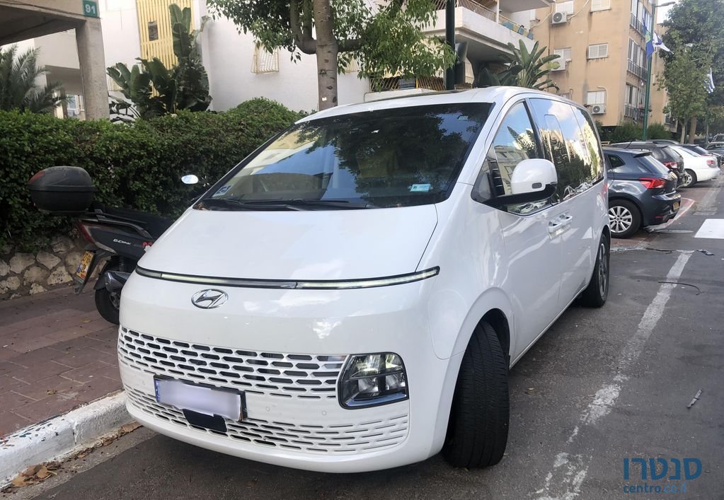 2024' Hyundai Staria יונדאי סטאריה photo #1