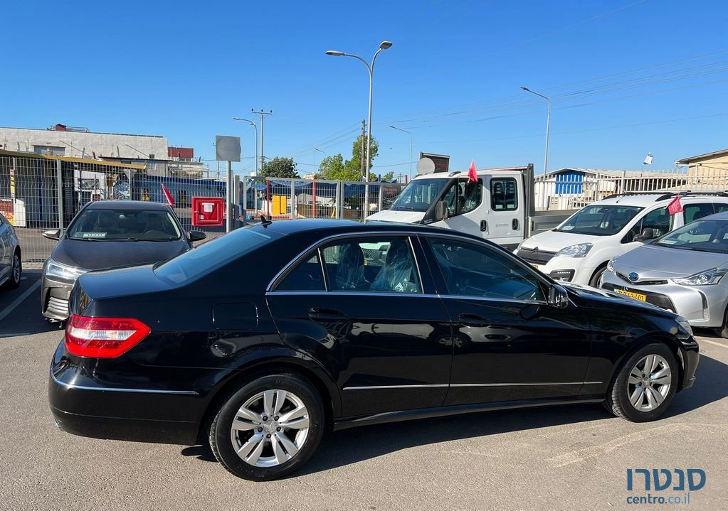 2010' Mercedes-Benz E-Class מרצדס photo #3