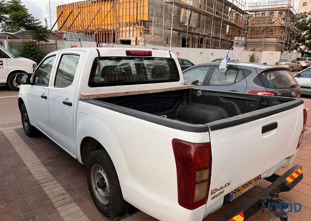 2015' Isuzu 2X4 D-Max איסוזו photo #4