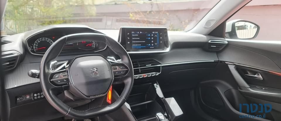 2020' Peugeot 2008 פיג'ו photo #2