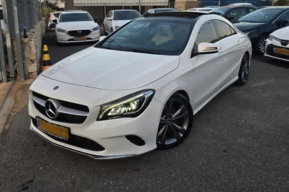 2019' Mercedes-Benz CLA מרצדס-בנץ