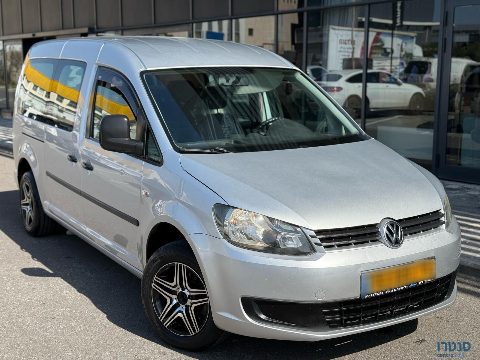 2014' Volkswagen Caddy photo #2