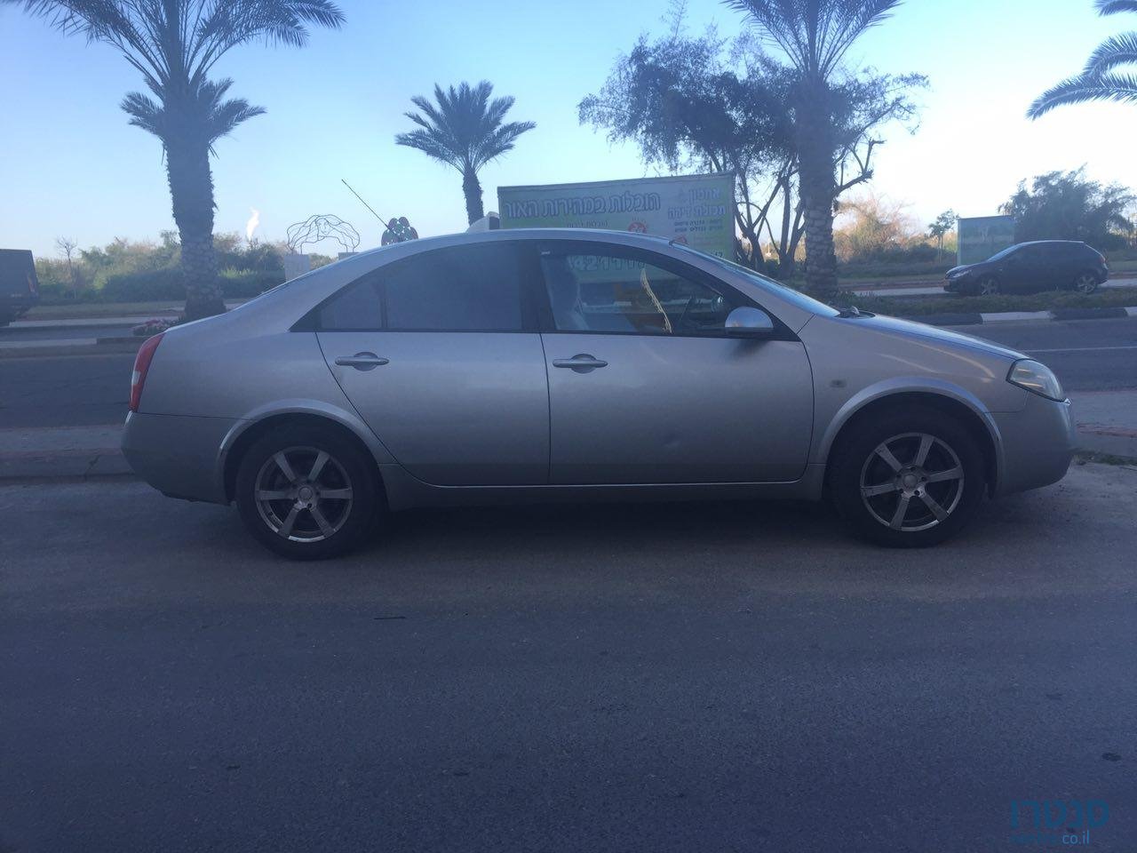 2005' Nissan Primera Visia 2.0 photo #3