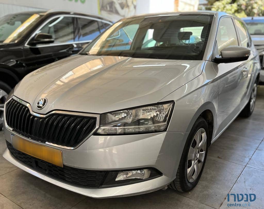 2019' Skoda Fabia photo #1