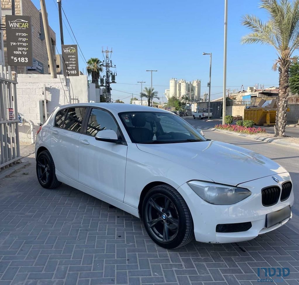 2015' BMW 1 Series ב.מ.וו סדרה 1 photo #1