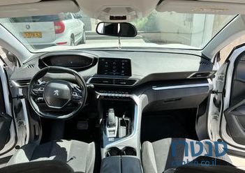 2018' Peugeot 3008 פיג'ו photo #2