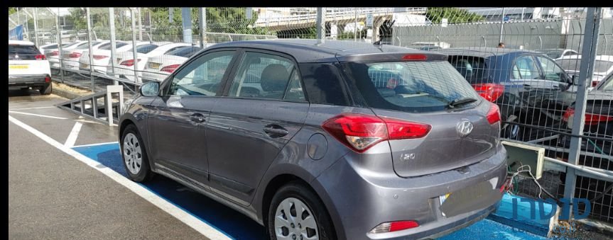 2018' Hyundai i20 יונדאי photo #4