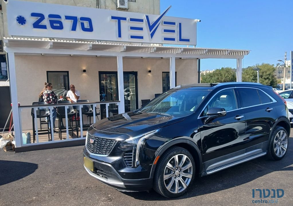 2022' Cadillac XT4 קאדילק photo #1