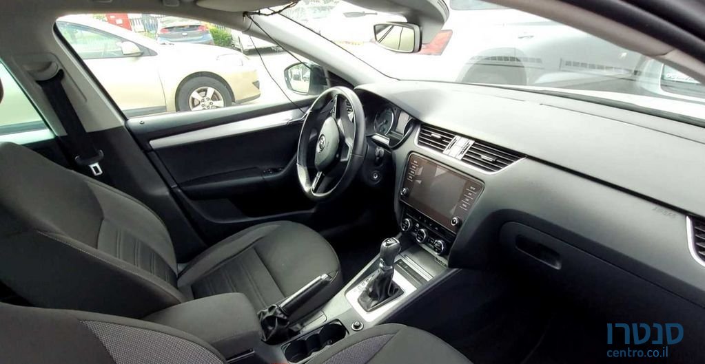 2020' Skoda Octavia סקודה אוקטביה photo #5