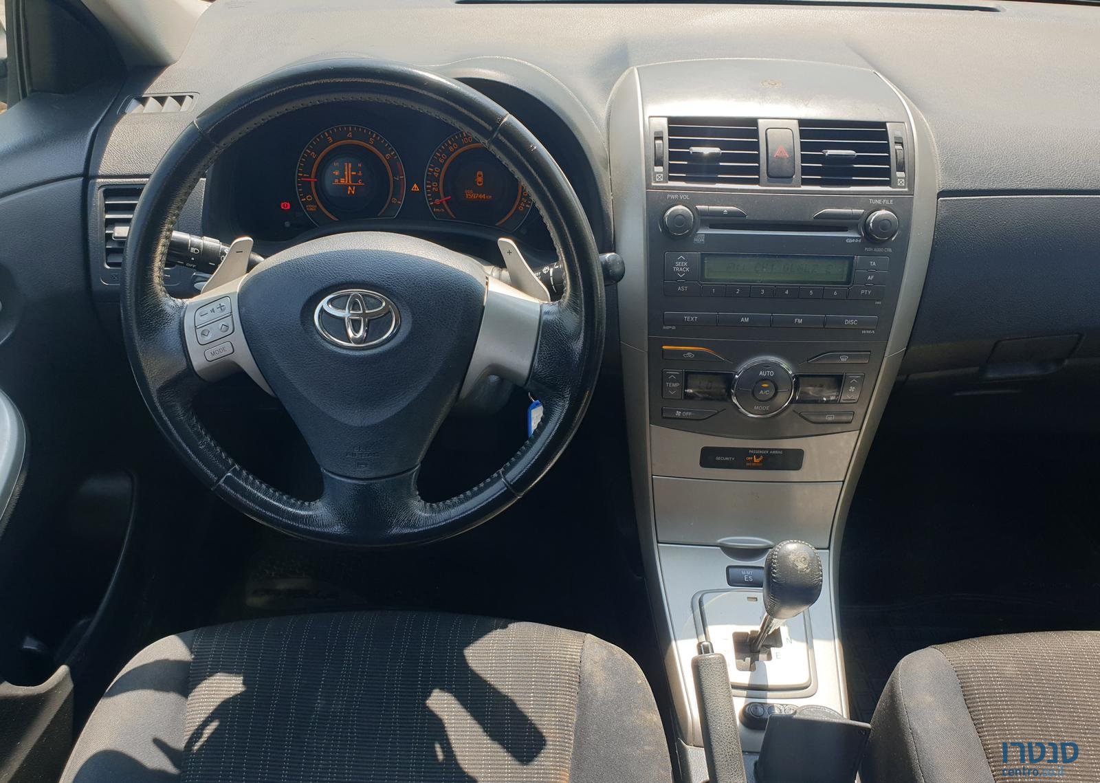 2008' Toyota Corolla photo #6