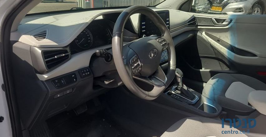 2017' Hyundai Ioniq יונדאי איוניק photo #2