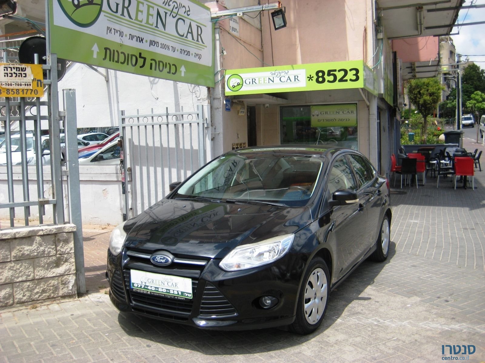 2013' Ford Focus photo #2