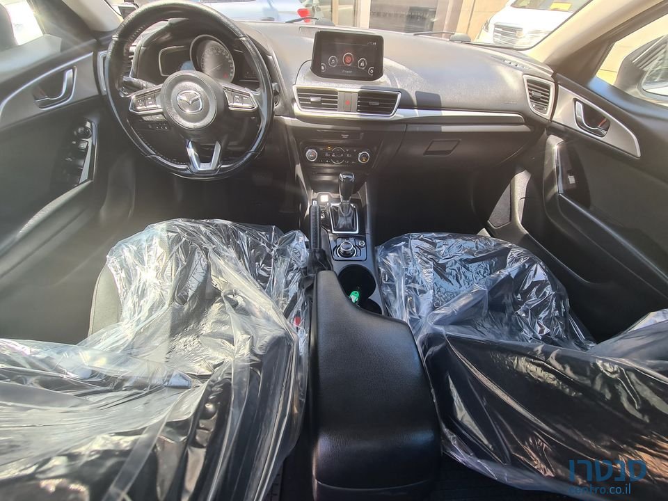 2019' Mazda 3 photo #4