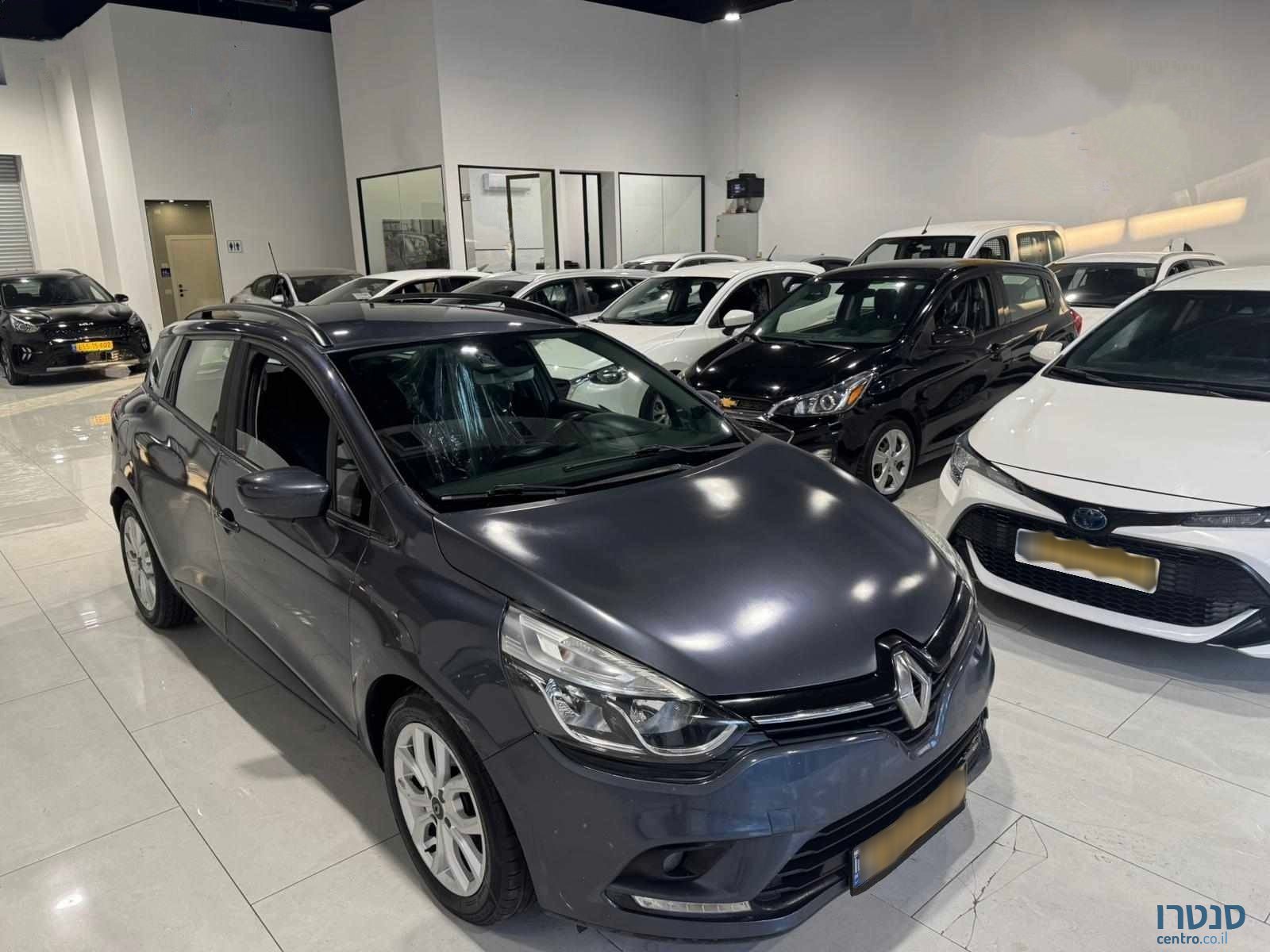 2018' Renault Clio photo #2