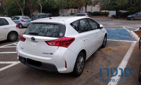 2013' Toyota Auris טויוטה אוריס photo #1