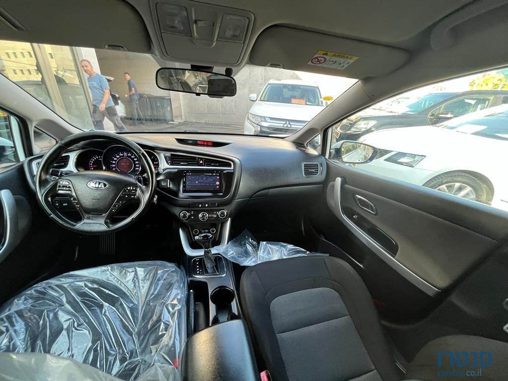 2015' Kia Ceed photo #4