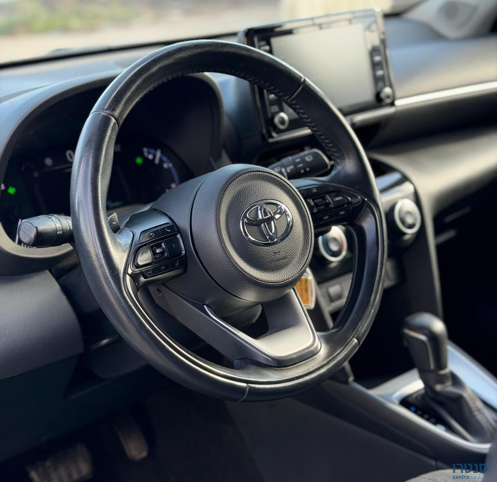 2023' Toyota Yaris Cross טויוטה יאריס קרוס photo #6