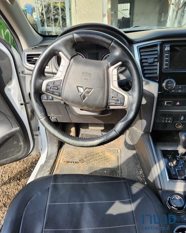 2021' Mitsubishi Triton מיצובישי L200 4X4 photo #4