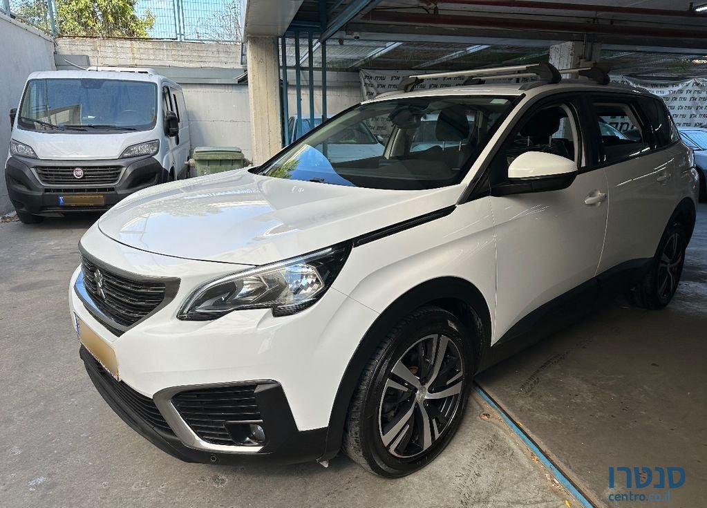 2019' Peugeot 5008 פיג'ו photo #2