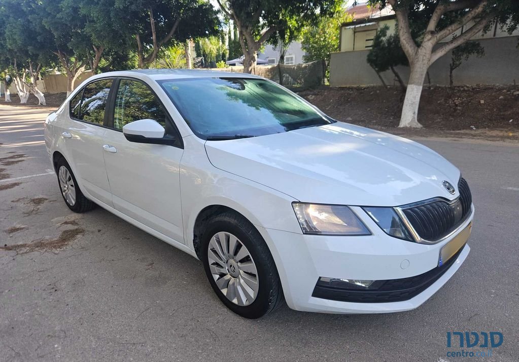 2018' Skoda Octavia סקודה אוקטביה photo #2