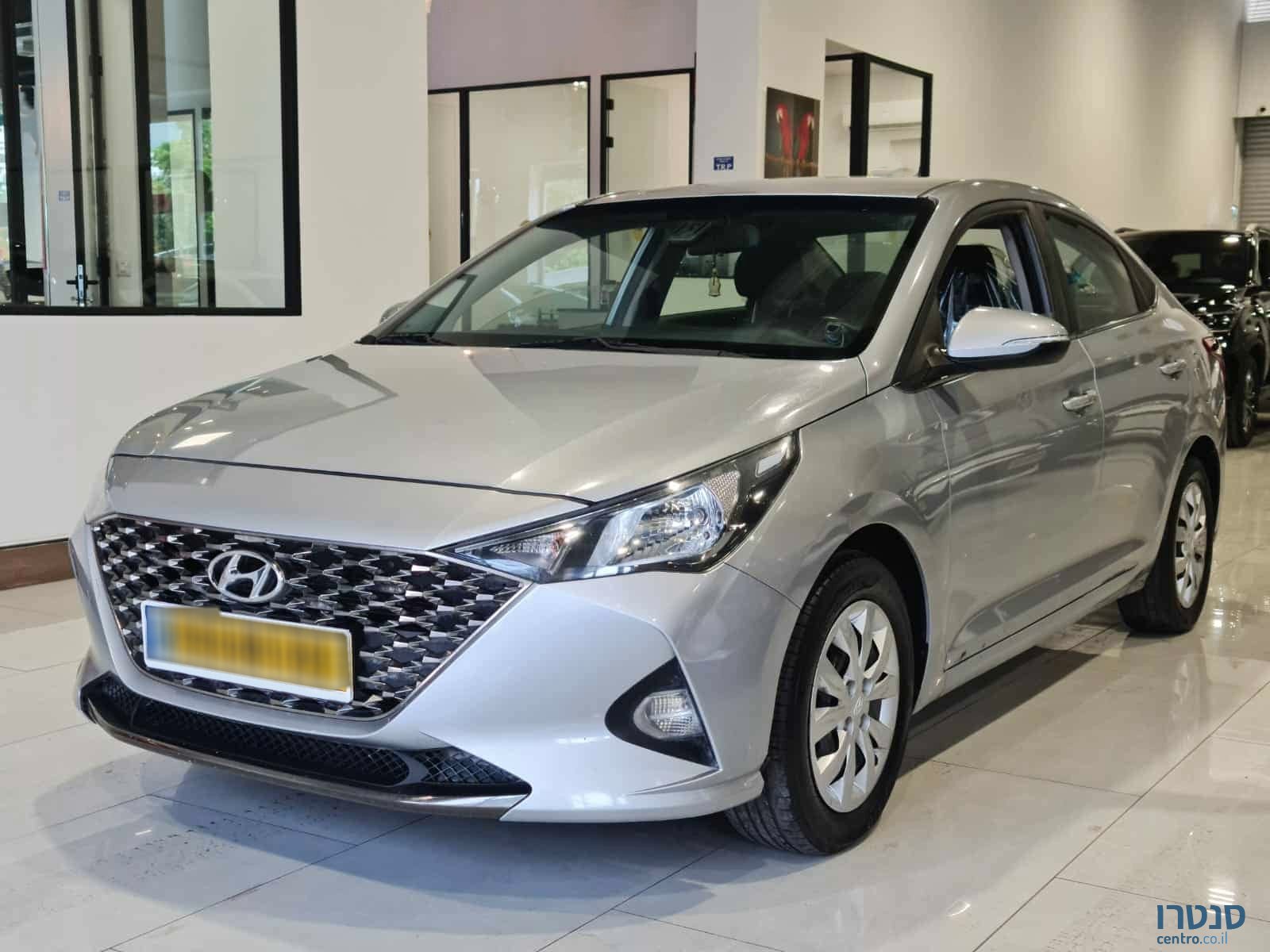2021' Hyundai Accent photo #1