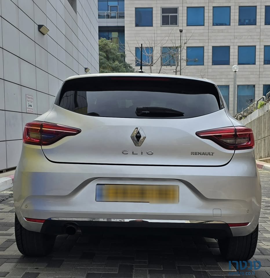2020' Renault Clio photo #4