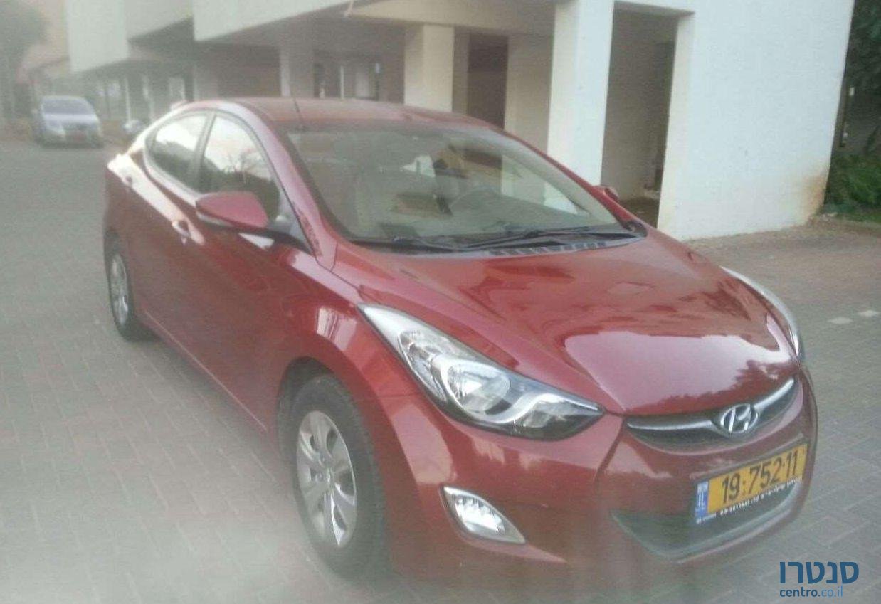 2013' Hyundai Elantra יונדאי I35 / אלנטרה photo #4