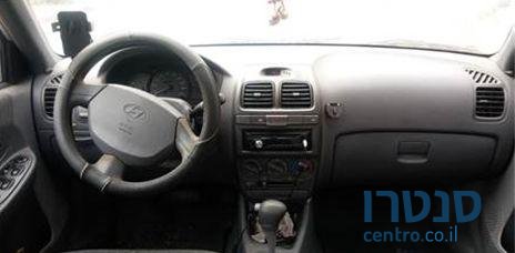 2000' Hyundai Accent Esteem ‏4 דלת' photo #4