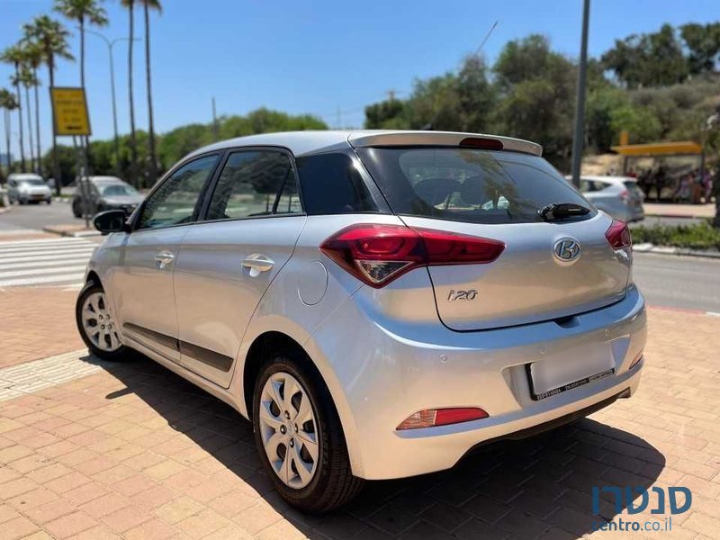 2018' Hyundai i20 יונדאי photo #3