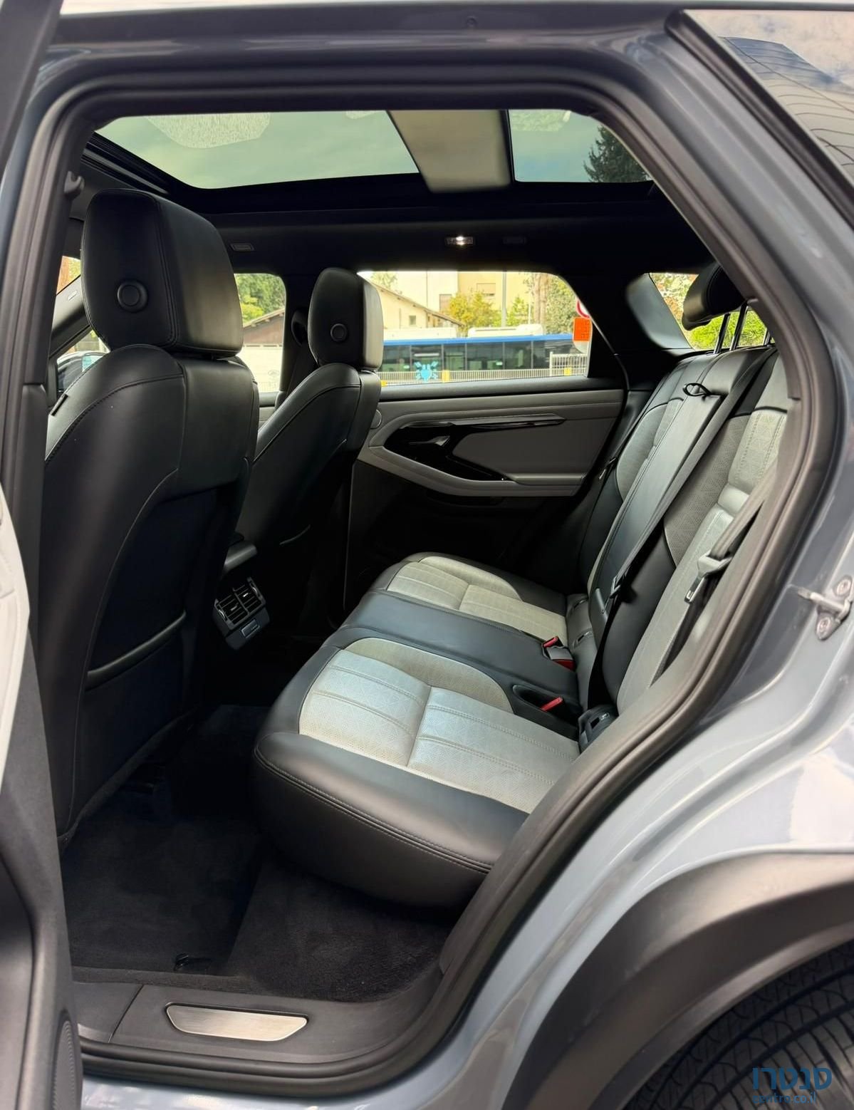 2022' Land Rover Range Rover Evoque לנד רובר ריינג' רובר איווק photo #4