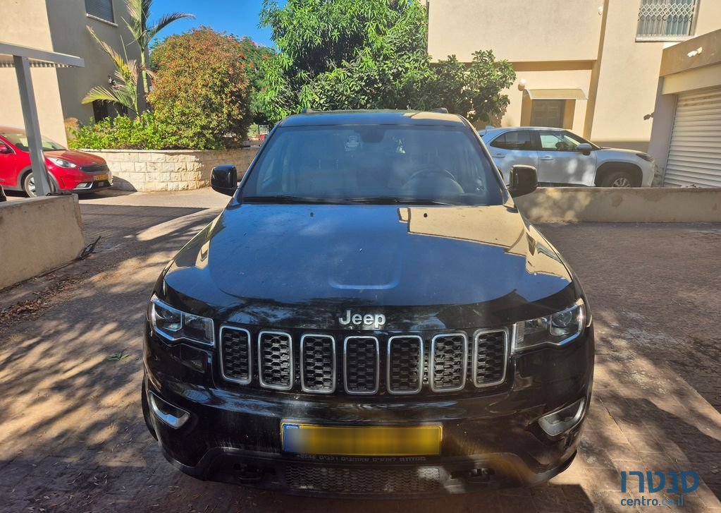 2022' Jeep Grand Cherokee ג'יפ גרנד צ'ירוקי photo #1