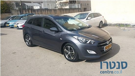 2016' Hyundai i30 photo #1