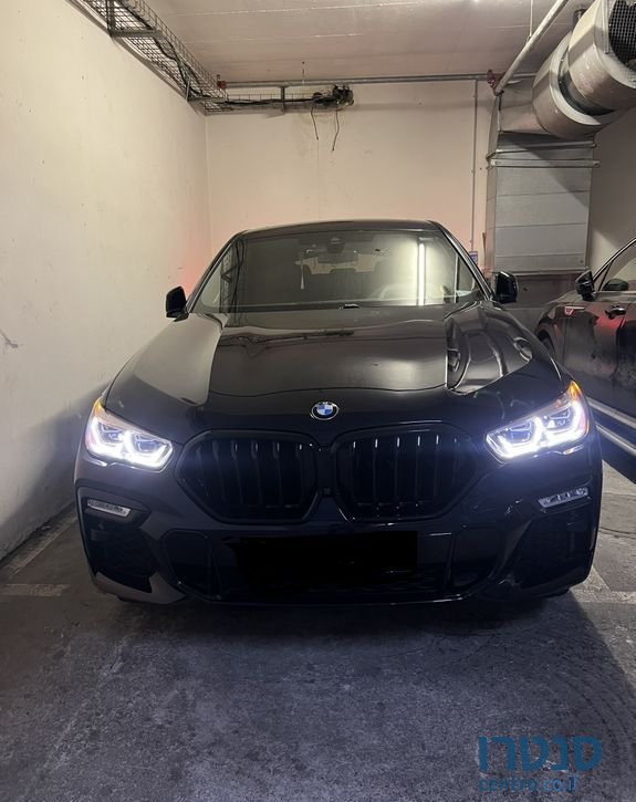2022' BMW X6 ב.מ.וו photo #1