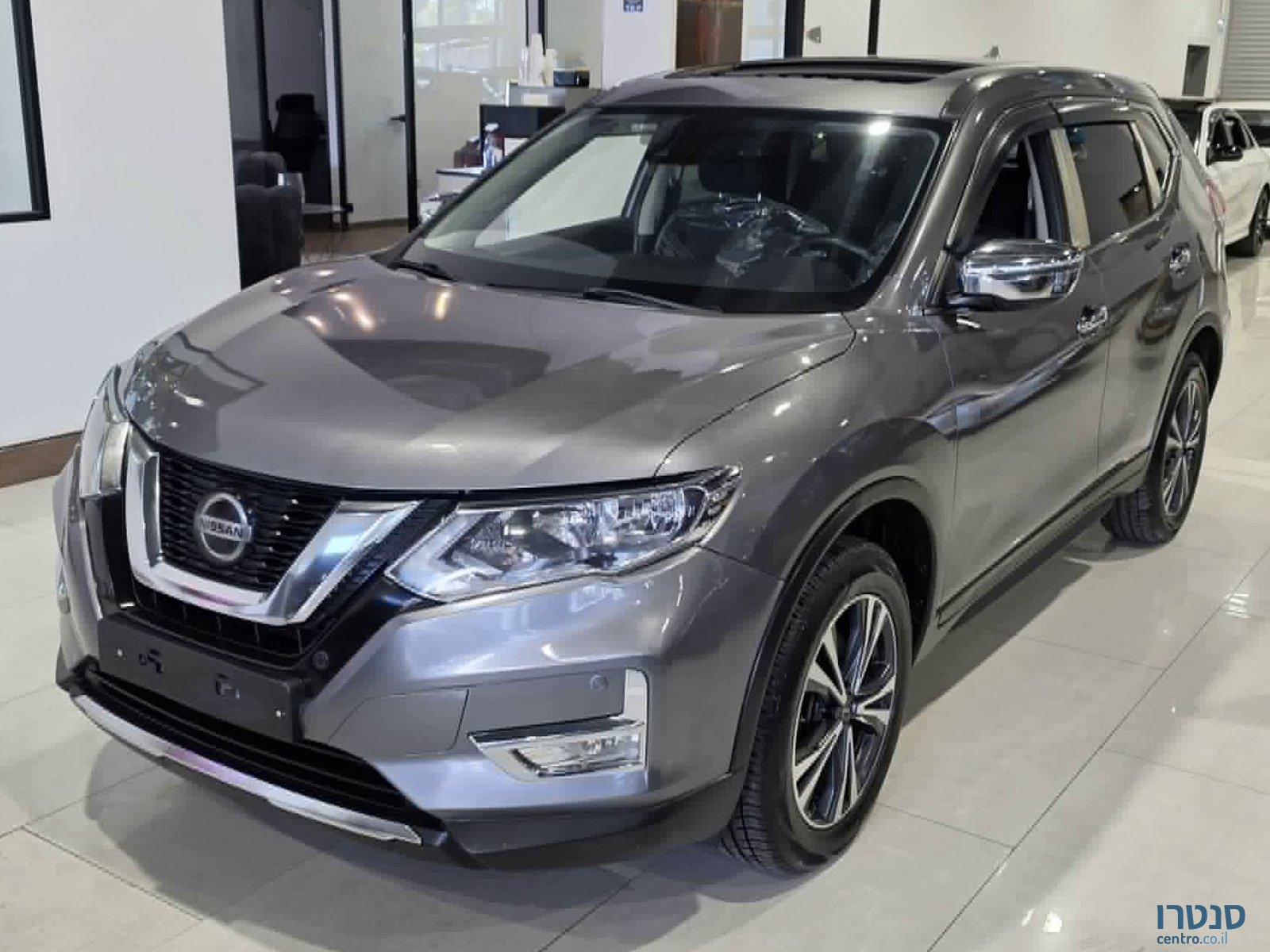 2020' Nissan X-Trail photo #2