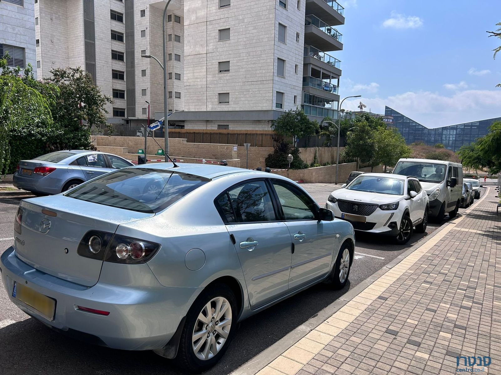 2008' Mazda 3 מאזדה photo #3