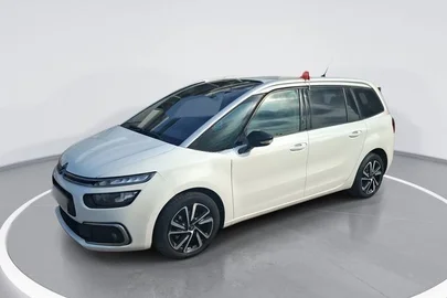 2022' Citroen C4 Picasso סיטרואן C4 פיקאסו