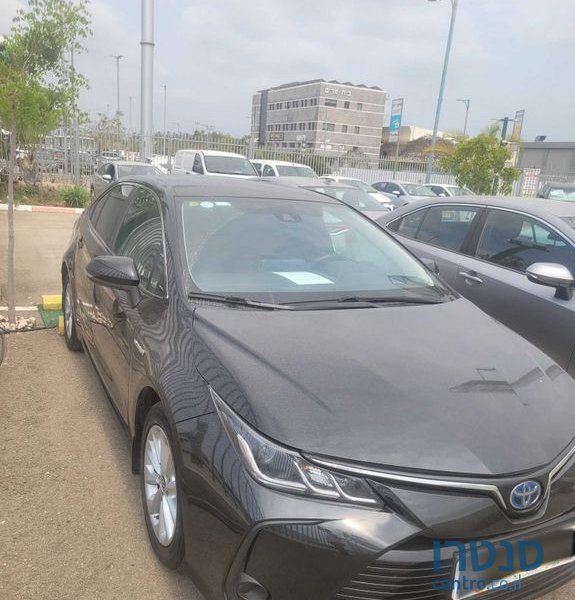 2021' Toyota Corolla טויוטה קורולה photo #1