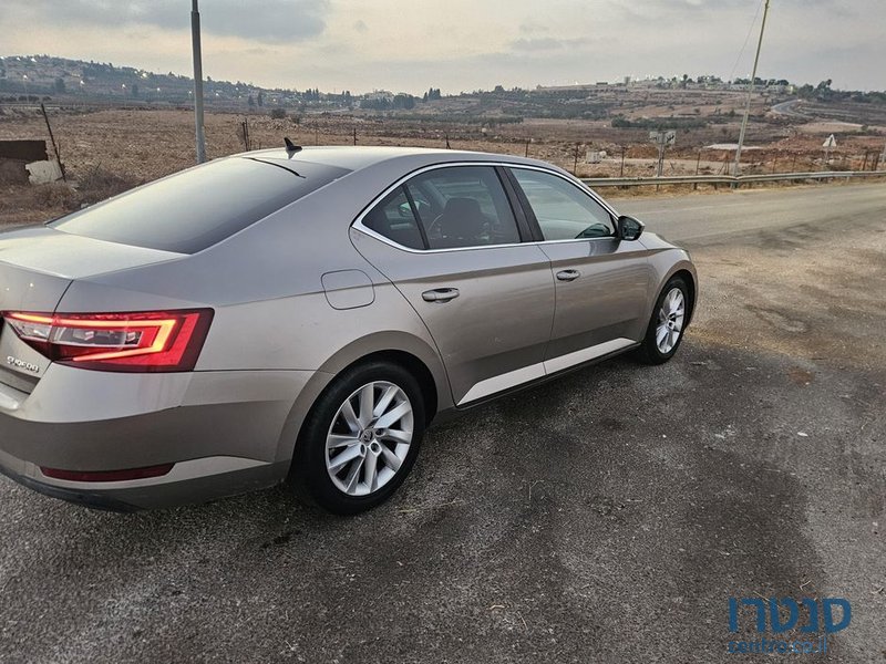 2016' Skoda Superb סקודה סופרב photo #6