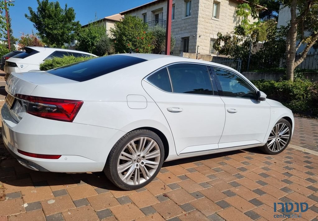 2021' Skoda Superb סקודה סופרב photo #1