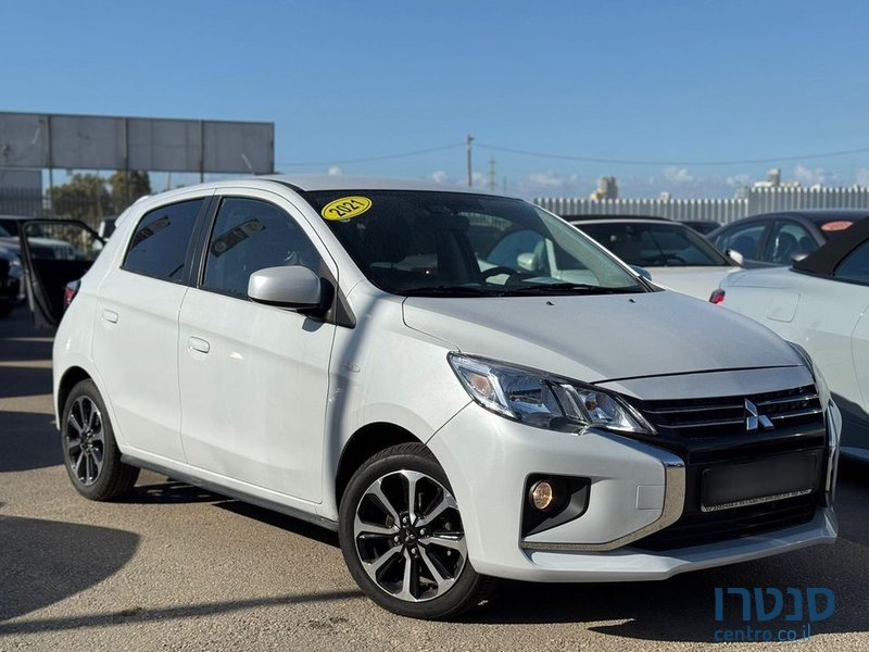 2020' Mitsubishi Space Star מיצובישי ספייס סטאר photo #2